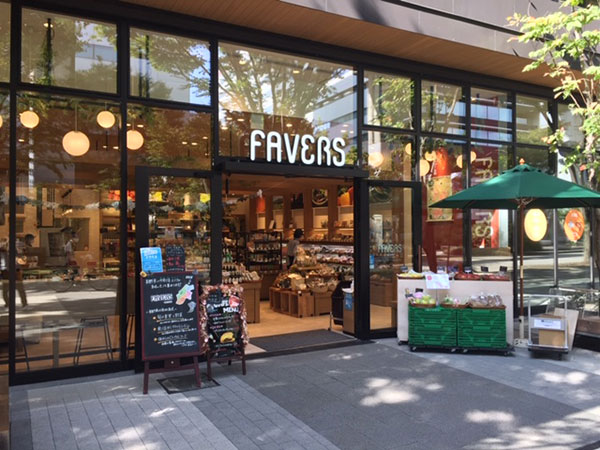 商業施設内店舗 FAVERS